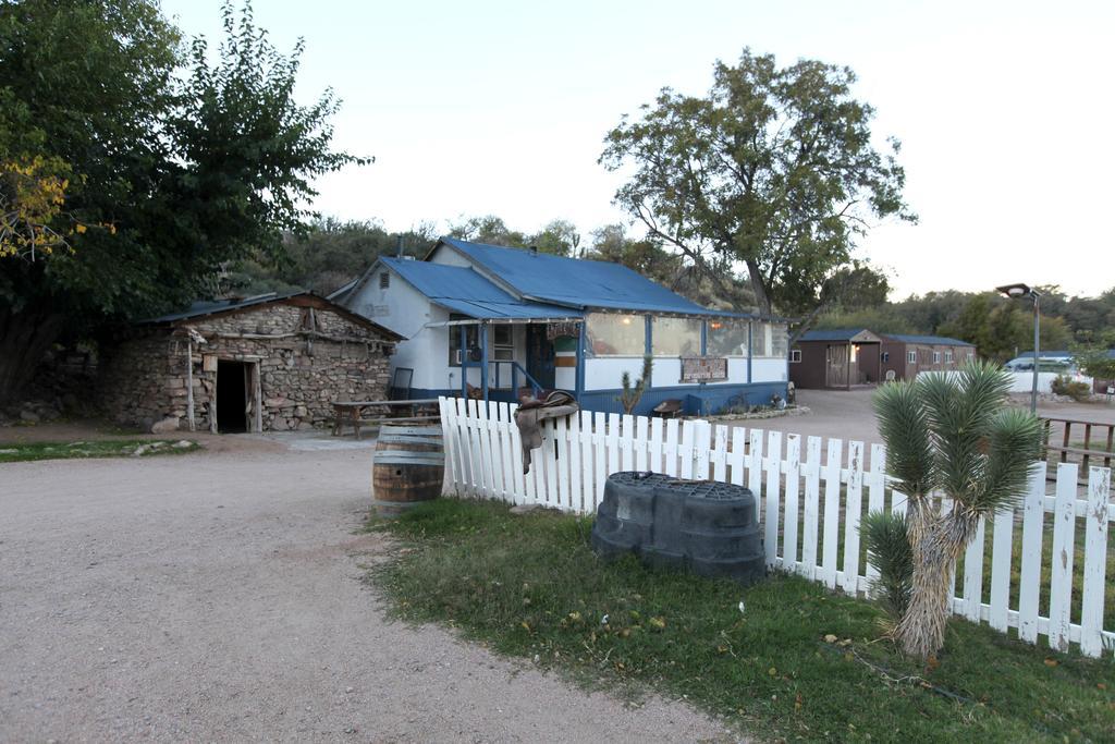 Grand Canyon Western Ranch Meadview Экстерьер фото